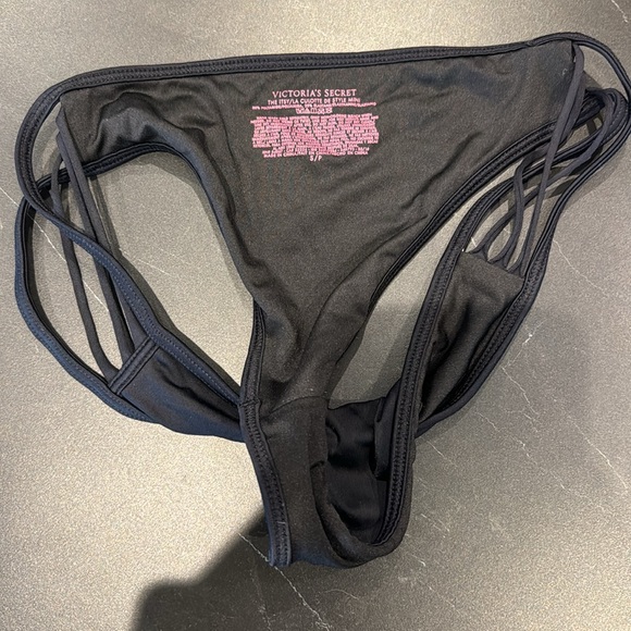 VS Archives Swim Strappy Hipster Brazilian Bikini Bottom. Small. - Picture 6 of 6